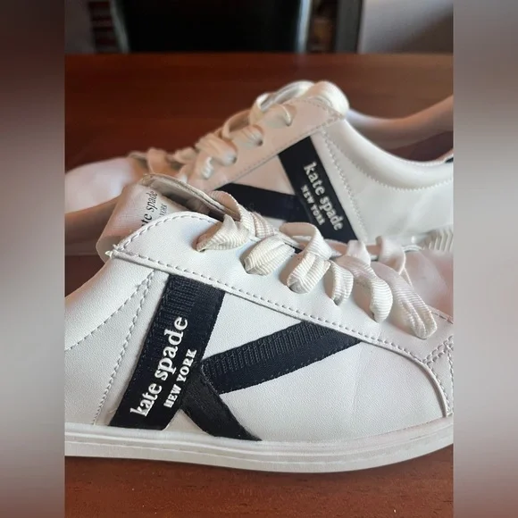 Kate Spade-K As In Kate Court Sneakers US 10B
EUR40.5 Black & White leather logo - Picture 9 of 15